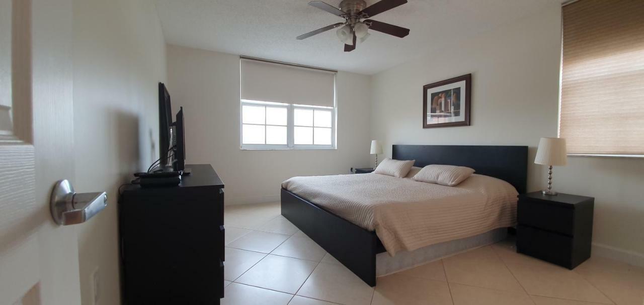 Ferienwohnung Yacht Club Aventura 2BR + 2BA Miami Exterior foto